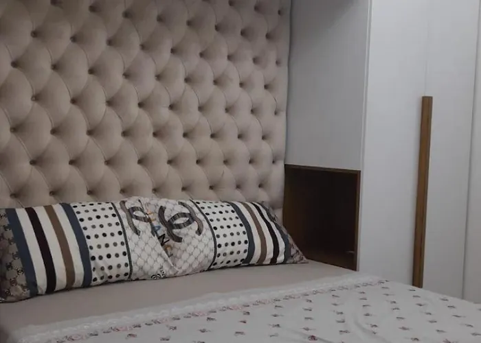 Luxurious In Center Of *