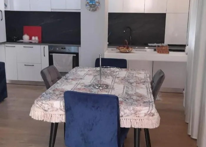 Lejlighed Luxurious In Center Of